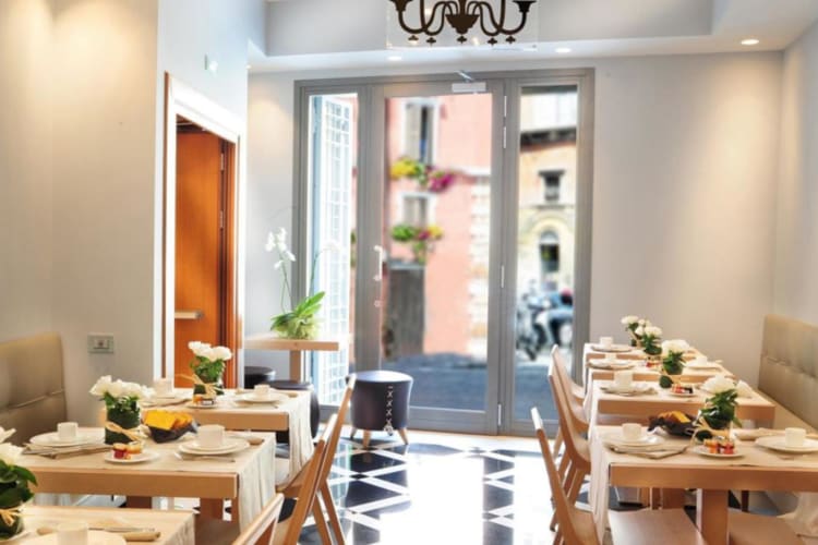 Breakfast room